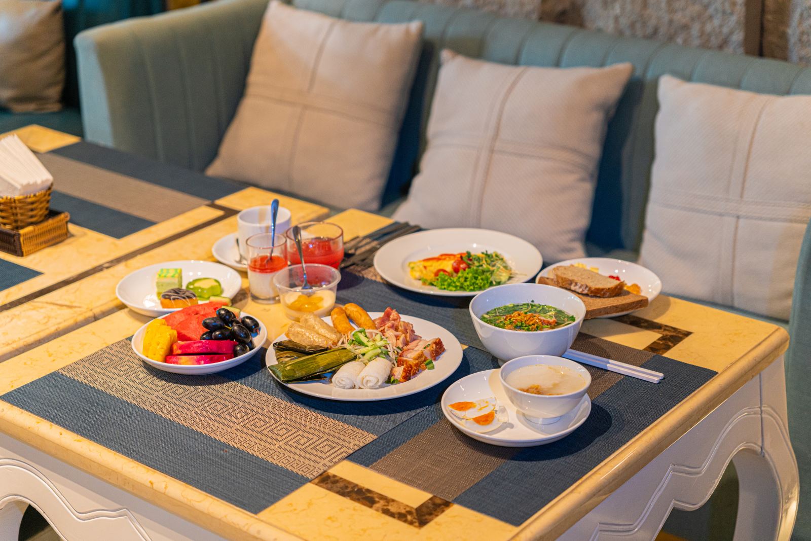 A&EM Saigon Hotel