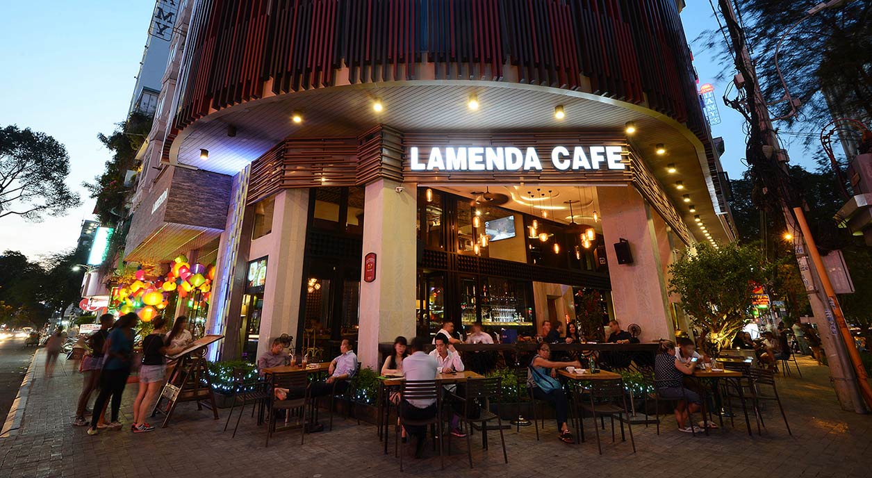 LAMENDA CAFÉ & RESTAURANT